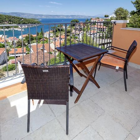 Big Blue Apartment Jelsa  Ngoại thất bức ảnh